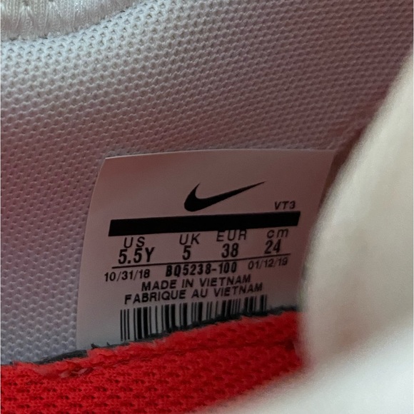 WOMEN’S NIKE AIR VAPORMAX FLYKNIT 3 - GREEN COLLECTION - SIZE 5.5 - Picture 8 of 8